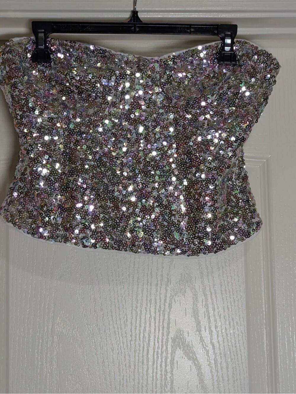 Le Lis Women's Strapless Sequin Top Silver/Pink NWT Large